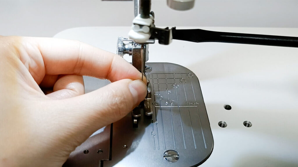 針の取り付け方が間違っている