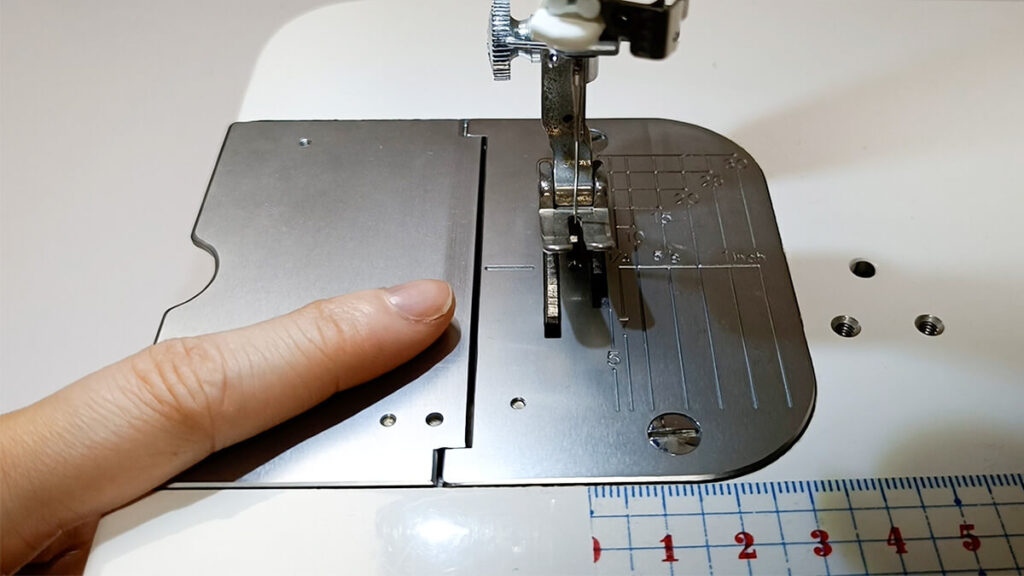 針板がずれている