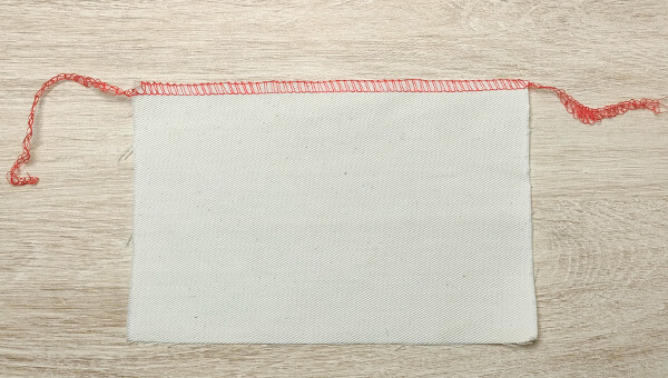 見た目・ロックミシン(表)