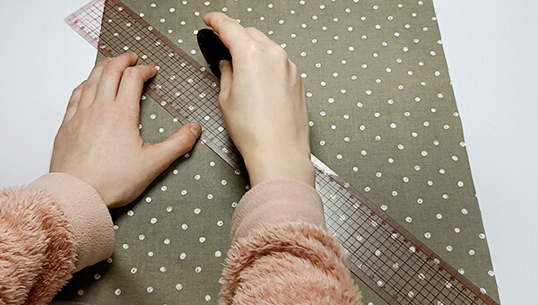 バイアステープを作る時